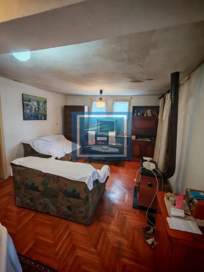 Sale, house, 203m², Striško Naselje, Paraćin