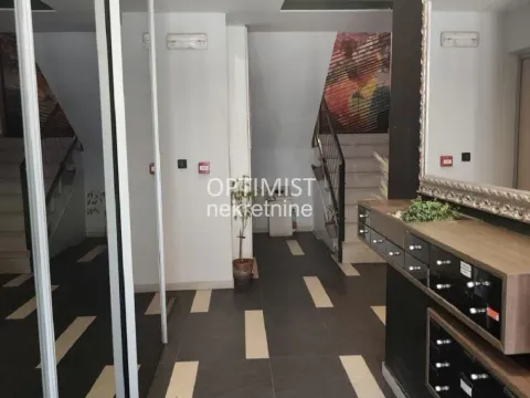 Prodaja, trosoban stan, 83m², Vračar Sve Podlokacije, Beograd - image 17