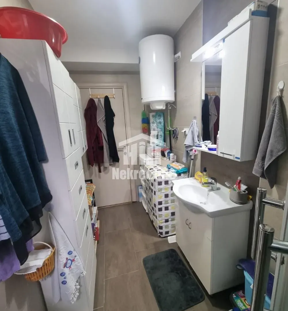Prodaja, dvosoban stan, 48m², Zemun Gornji Grad, Zemun Sve Podlokacije