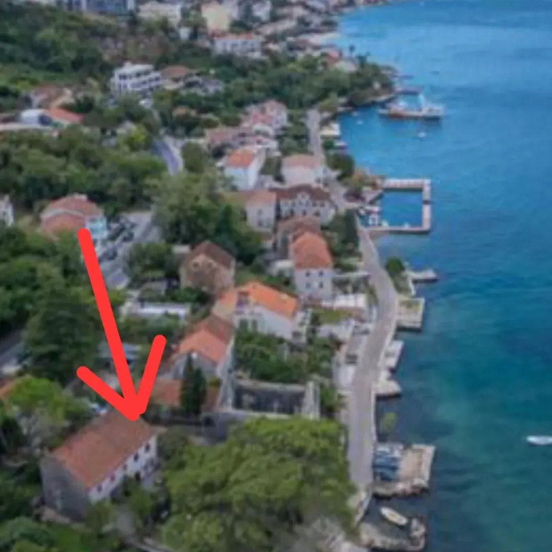 Prodaja, kuća, 180m², Dobrota, Kotor