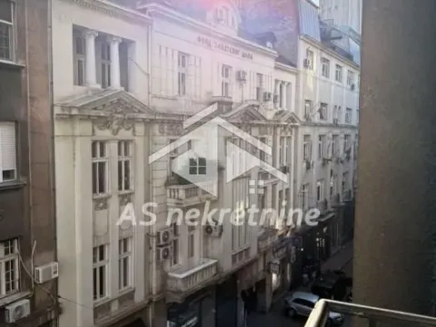 Izdavanje, dvosoban stan, 60m², Stari Grad, Beograd - image 12