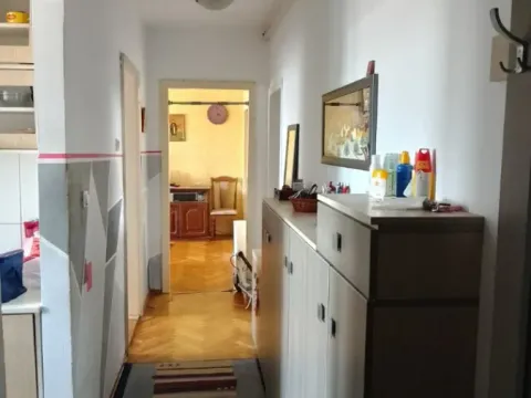 Prodaja, trosoban stan, 72m², Podbara, Novi Sad Sve Podlokacije - image 8