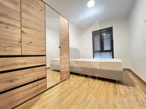 Izdavanje, dvosoban stan, 61m², Tološi, Podgorica - image 6