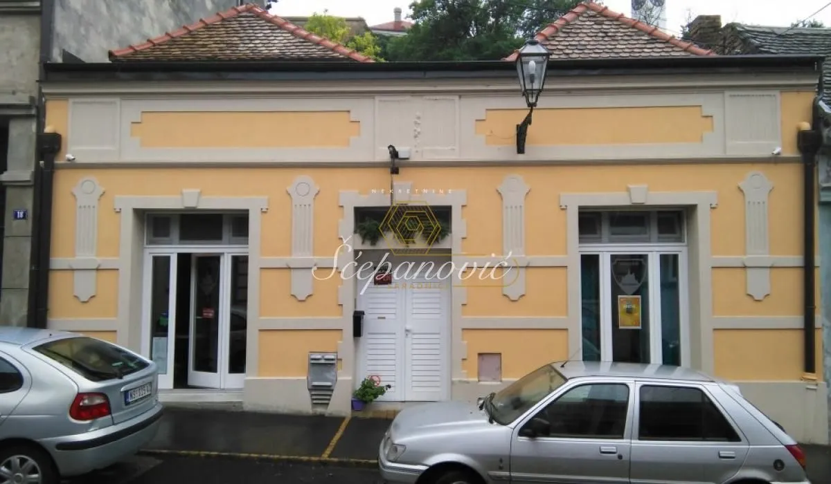 Sale, office space, 416m², Gradić, Petrovaradin