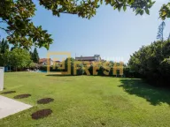 Prodaja, kuća, 250m², Tološi, Podgorica - image 23