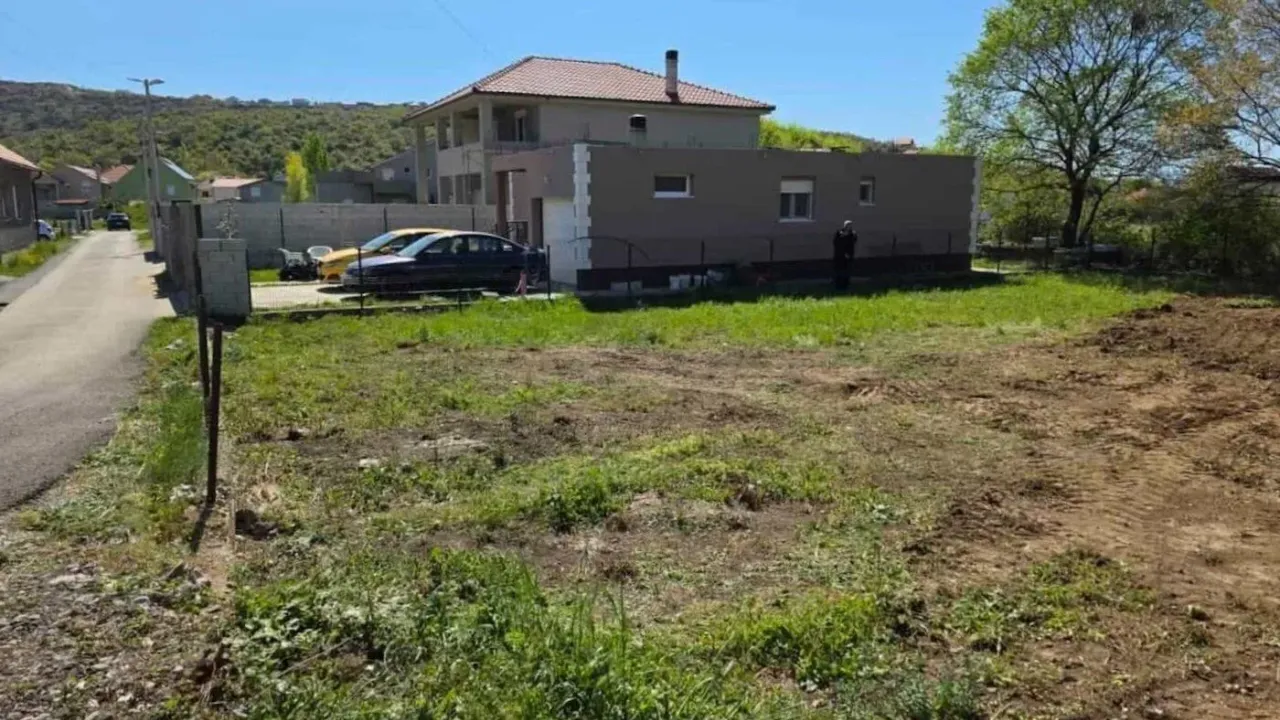 Sale, land lot, 472m², Murtovina, Podgorica