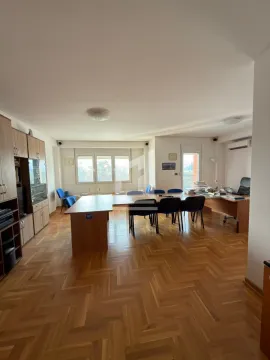 Prodaja, trosoban stan, 91m², Krivi Most, Podgorica - image 2