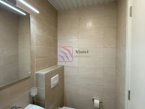 Izdavanje, dvosoban stan, 65m², City Kej, Podgorica - image 17