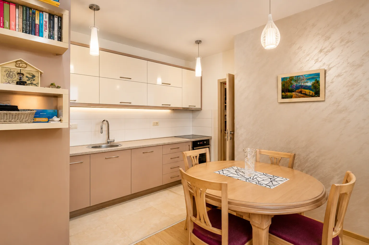 Rent, two bedroom apartment, 72m², City Kvart, Podgorica