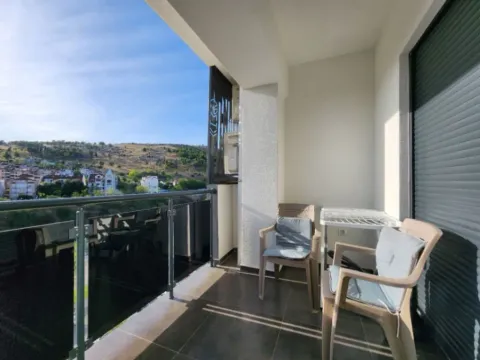 Rent, one bedroom apartment, 55m², Zagorič, Podgorica - image 11