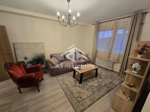 Rent, two bedroom apartment, 70m², Stari Grad, Beograd - image 2