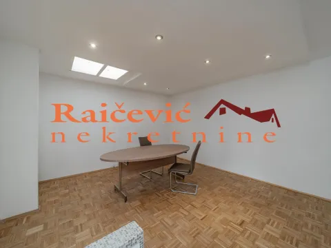 Rent, office space, 195m², Savski Venac, Beograd - image 19