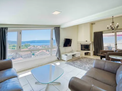 Sale, house, 516m², Centar, Tivat - image 17