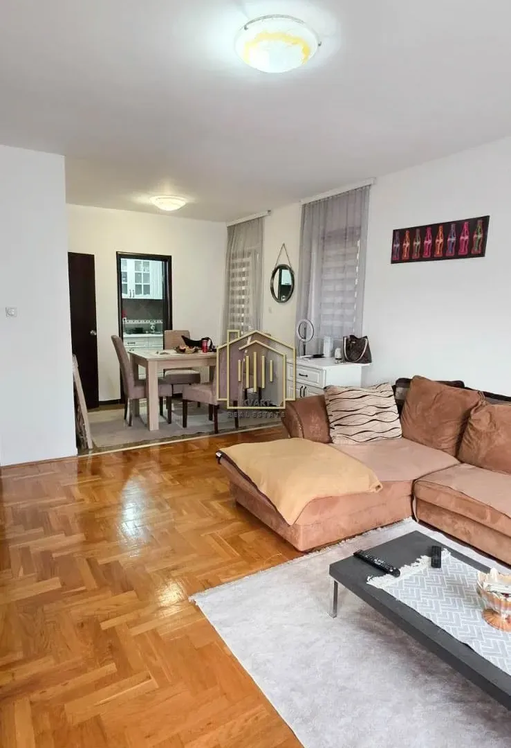 Prodaja, jednosoban stan, 60m², Zagorič, Podgorica