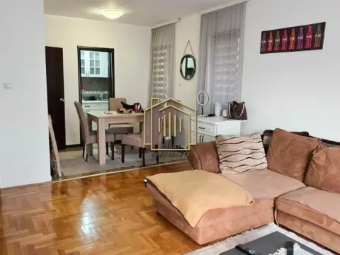 Prodaja, jednosoban stan, 60m², Zagorič, Podgorica - image 10