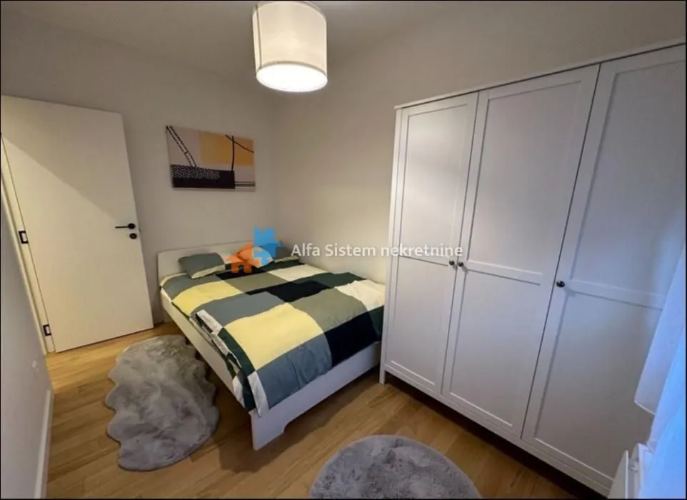 Izdavanje, trosoban stan, 52m², Gradska Bolnica, Zvezdara Sve Podlokacije