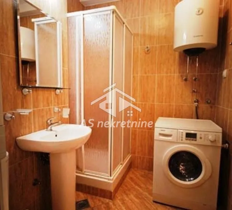 Izdavanje, dvosoban stan, 50m², Stari Grad, Beograd