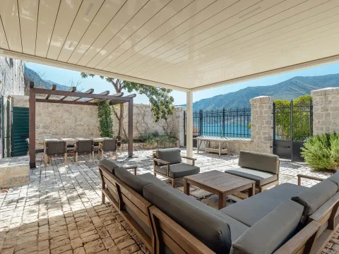 Prodaja, kuća, 490m², Kotor, Crna Gora - image 6