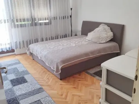 Rent, apartment, 100m², Dalmatinska ulica, Podgorica - image 8