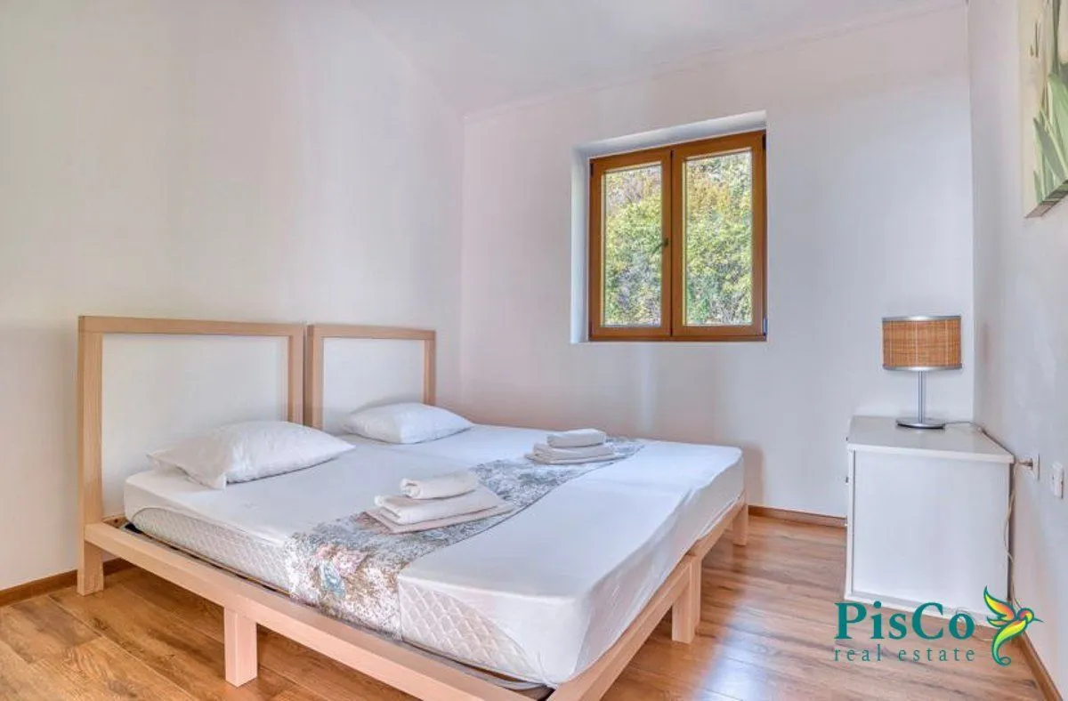 Sale, apartment, 466m², Reževići, Budva