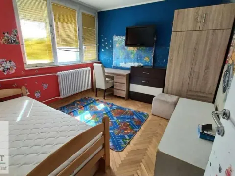 Izdavanje, četvorosoban stan, 97m², Obrenovac, Beograd - image 10