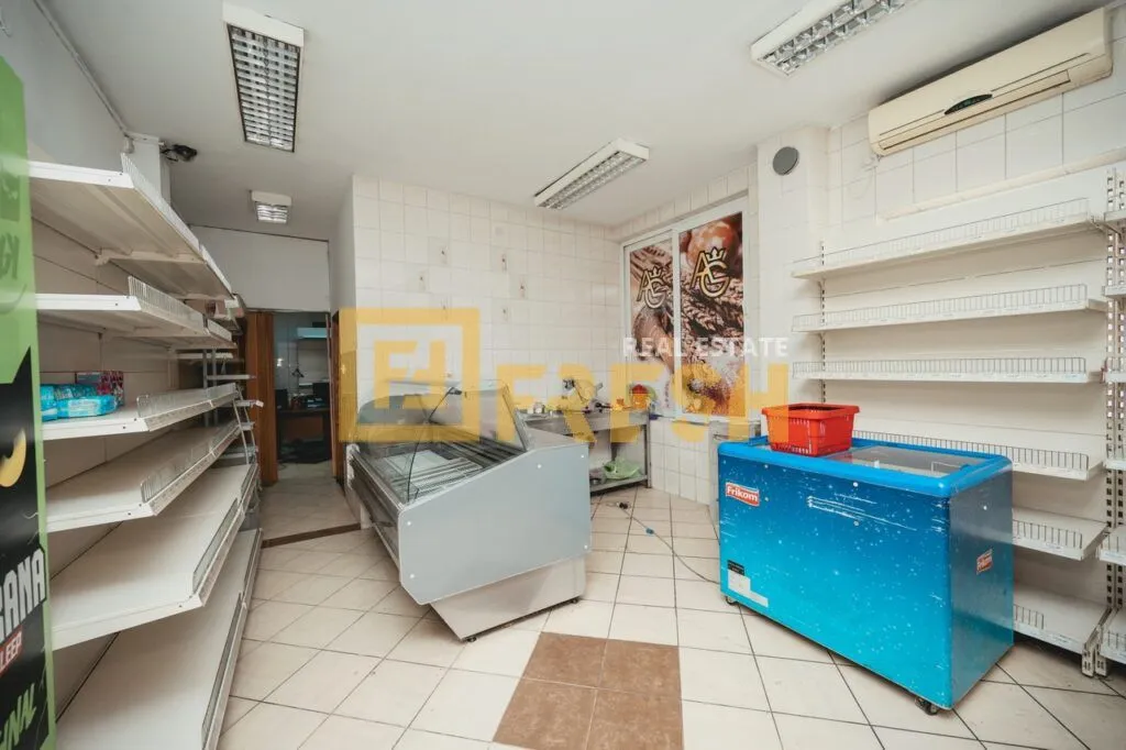 Rent, office space, 370m², Stari Aerodrom, Podgorica