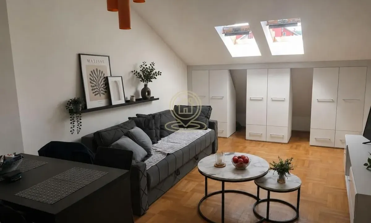 Prodaja, jednosoban stan, 42m², Pantelej, Niš