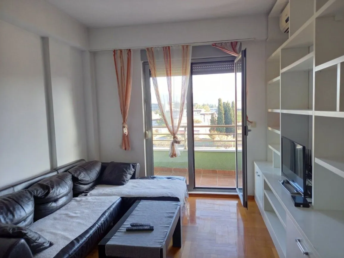 Rent, one bedroom apartment, 45m², City Kvart, Podgorica