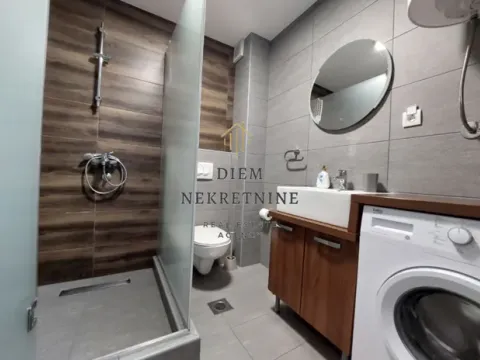 Rent, two bedroom apartment, 70m², Dobrota, Kotor - image 5