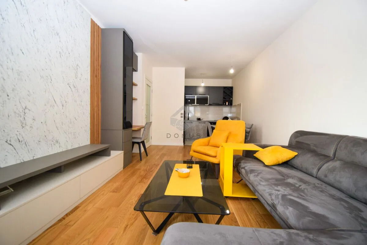 Rent, one bedroom apartment, 49m², Central Point, Podgorica
