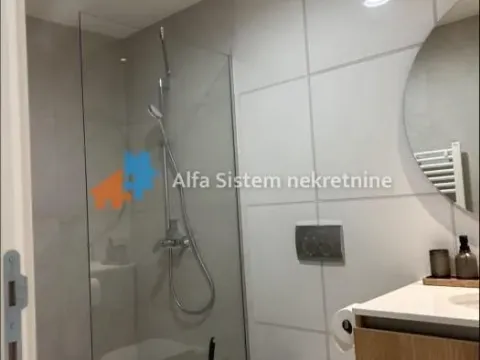 Rent, two bedroom apartment, 59m², Savski Venac, Beograd - image 10