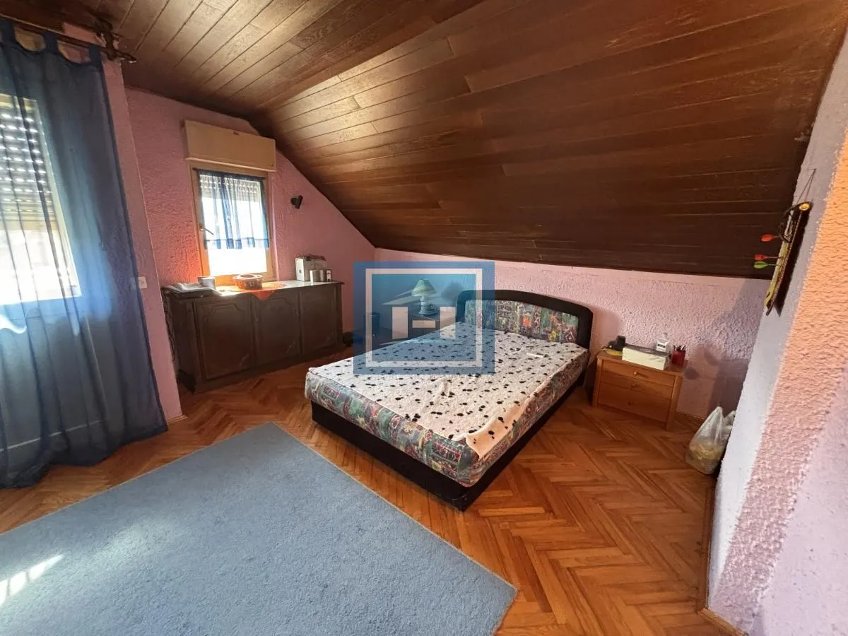 Prodaja, kuća, 344m², Levač, Jagodina