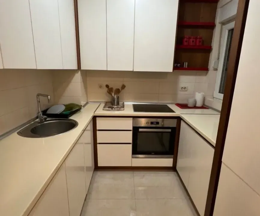 Izdavanje, jednosoban stan, 54m², City Kvart, Podgorica