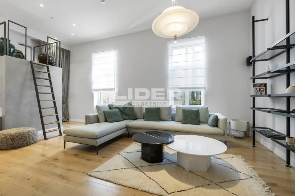 Prodaja, dvosoban stan, 96m², Stari Grad, Beograd