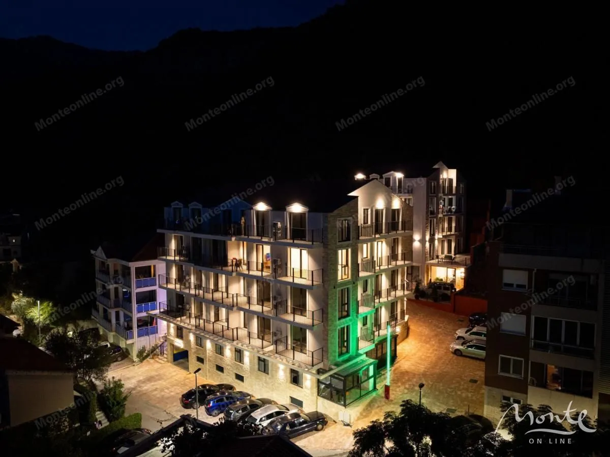 Prodaja, jednosoban stan, 36m², Podkošljun, Budva