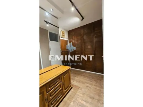 Izdavanje, stan, 70m², Tašmajdan, Palilula Sve Podlokacije - image 12