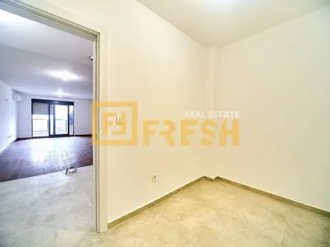 Prodaja, trosoban stan, 127m², Tološi, Podgorica - image 3