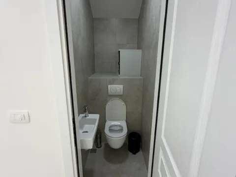 Prodaja, poslovni prostor, 57m², 1 maj, Podgorica - image 6