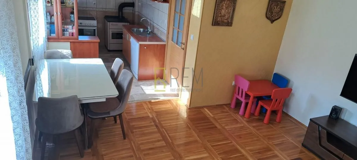 Prodaja, kuća, 73m², Cetinje, Crna Gora