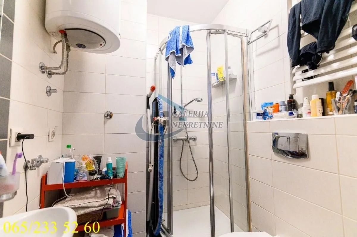 Sale, three bedroom apartment, 65m², Cvetni Trg, Vračar Sve Podlokacije