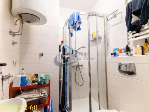 Prodaja, trosoban stan, 65m², Cvetni Trg, Vračar Sve Podlokacije - image 16