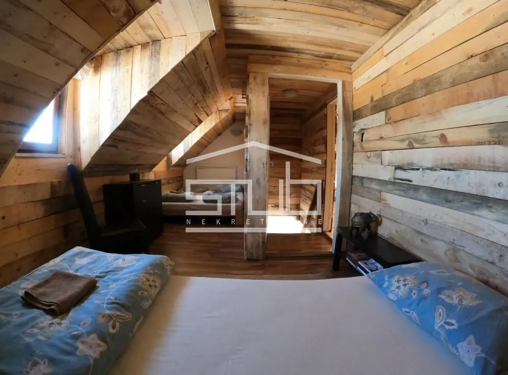 Prodaja, kuća, 77m², Kraljevi Čardaci, Kopaonik
