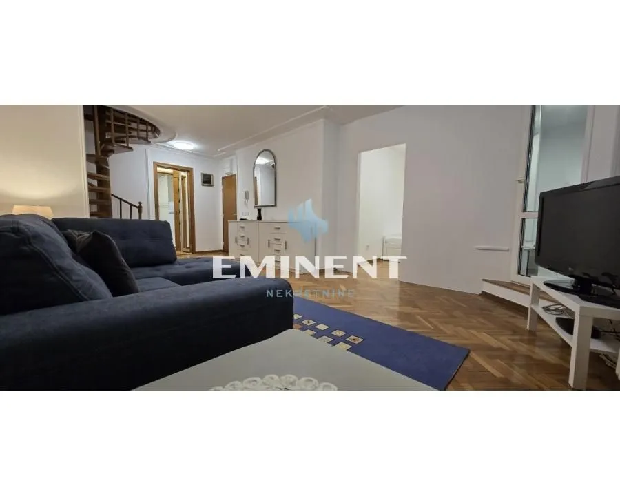 Izdavanje, trosoban stan, 97m², Slavija, Vračar Sve Podlokacije