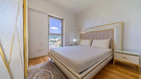 Izdavanje, trosoban stan, 130m², Babin Do, Budva - image 7