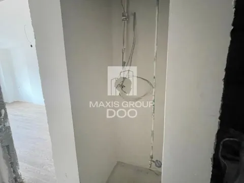 Prodaja, četvorosoban stan, 130m², Vračar Centar, Vračar Sve Podlokacije - image 4