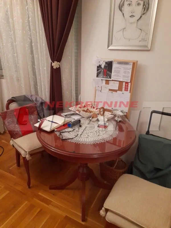 Izdavanje, dvosoban stan, 42m², Kneževac, Beograd