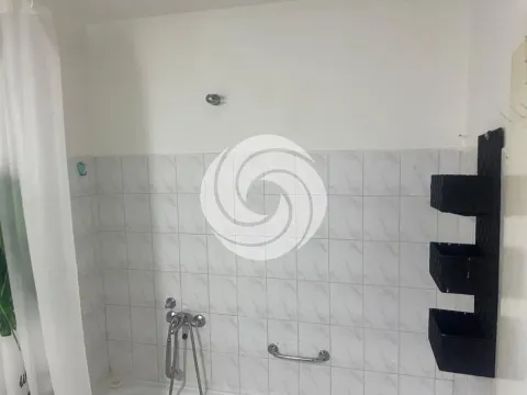 Izdavanje, trosoban stan, 46m², Voždovac Sve Podlokacije, Beograd - image 2