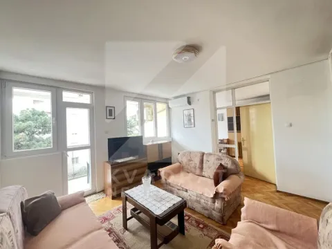 Izdavanje, dvosoban stan, 66m², Preko Morače, Podgorica - image 2