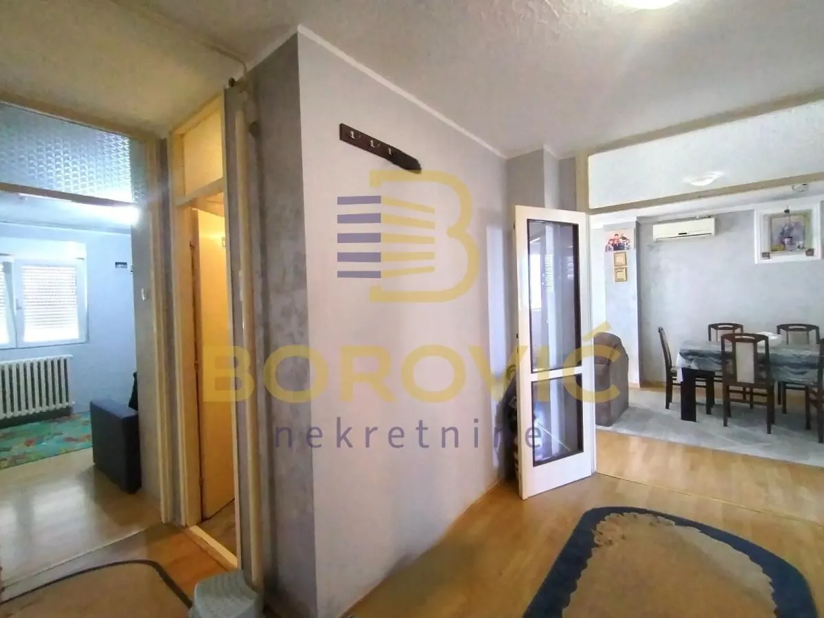 Sale, two bedroom apartment, 75m², Novi Beograd Blok 62, Novi Beograd Sve Podlokacije