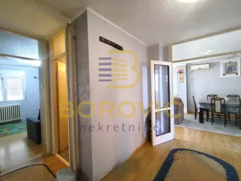 Sale, two bedroom apartment, 75m², Novi Beograd Blok 62, Novi Beograd Sve Podlokacije - image 4